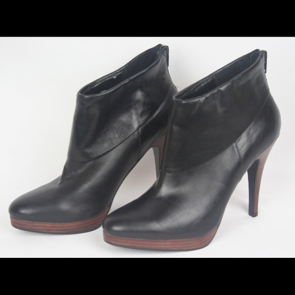 steve madden andi bootie