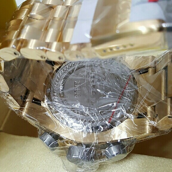 NWT $3,900 bolt reserve Chronograph watch - Picture 4 of 4