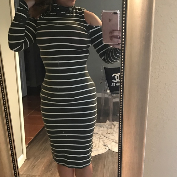 SALE for today!!!! Price already down!!! dress - Picture 3 of 4