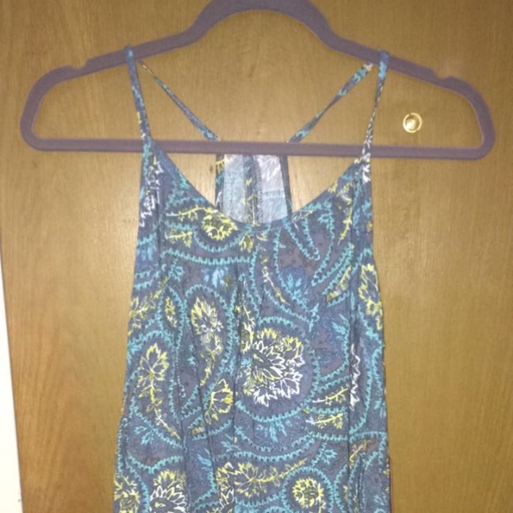 Tank top w tags still