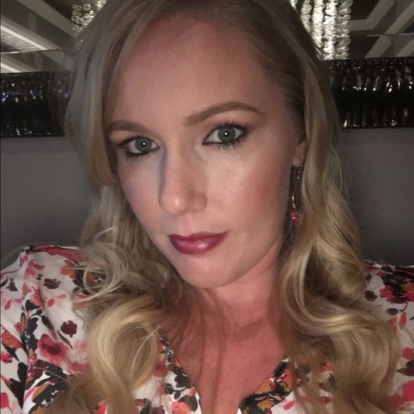 Meet your Posher, Bethany