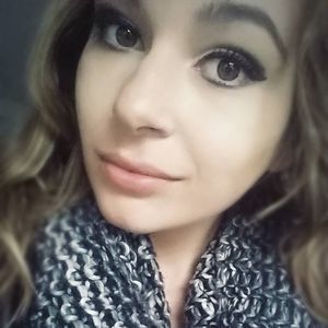 Meet your Posher, Kaila