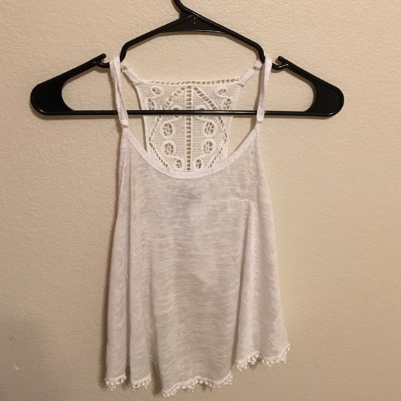 Crop back white knit tank top