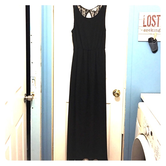 Black maxi dress