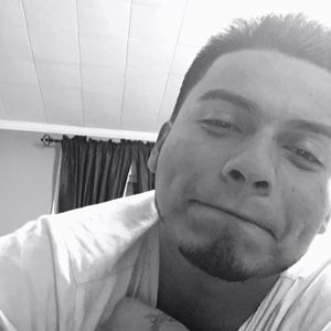 Meet your Posher, Cesar