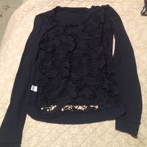 Black long sleeve shirt laced floral back