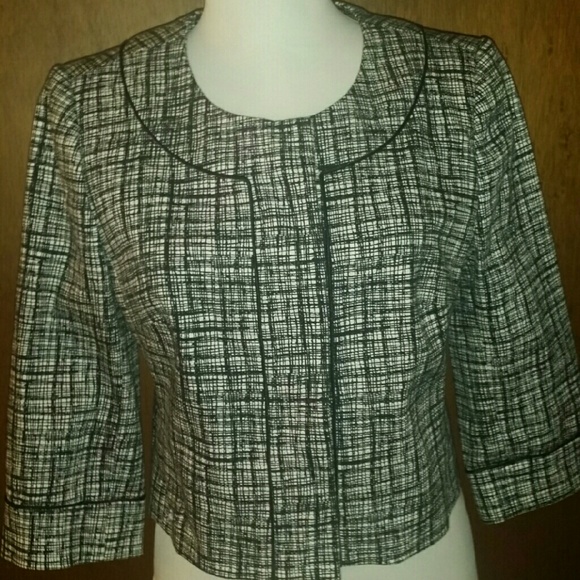 White House Black Market B&W jacket cropped