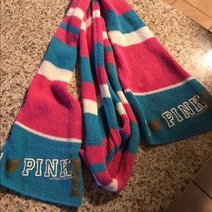 VS Scarf