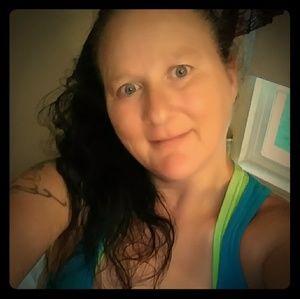 Meet your Posher, Toni