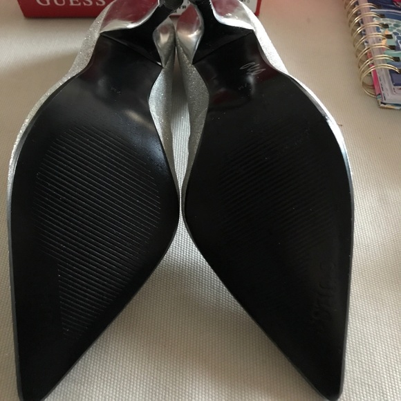 Guess silver heels - Picture 3 of 3
