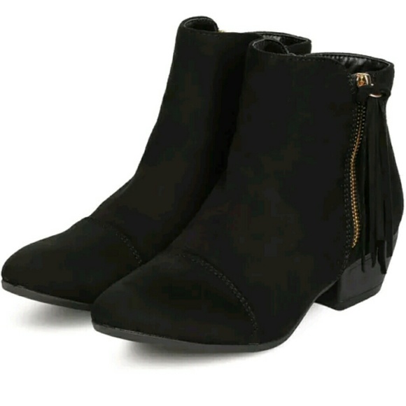 𝙇𝙖𝙨𝙩 𝙎𝙞𝙯 6 🖤Tassel Zipper Pull Boot BLK - Picture 3 of 5