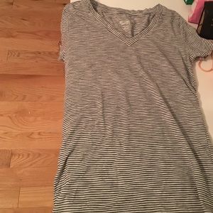 Striped black and white v neck short sleeve