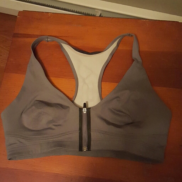 Victoria's secret sports bra