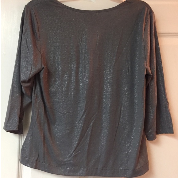 Great sparkly silver top - Picture 2 of 4