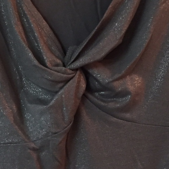 Great sparkly silver top - Picture 4 of 4