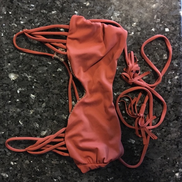 NWOT Acacia top