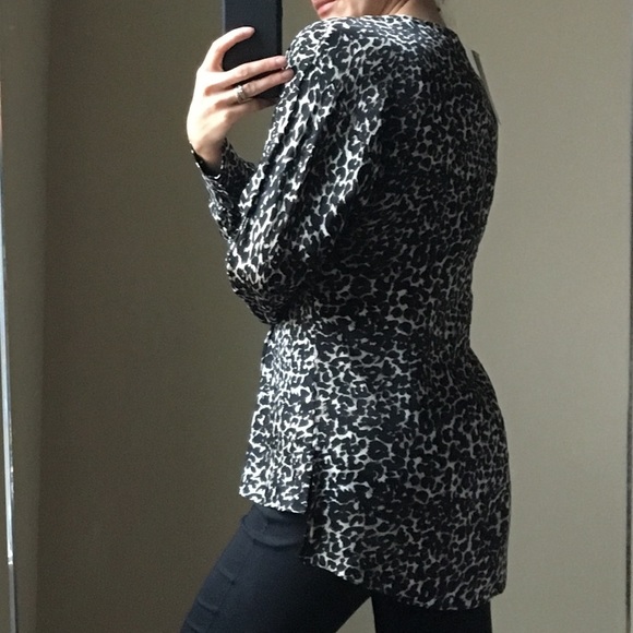 PRIVE Leopard  Long Sleeve Blouse - Picture 3 of 8