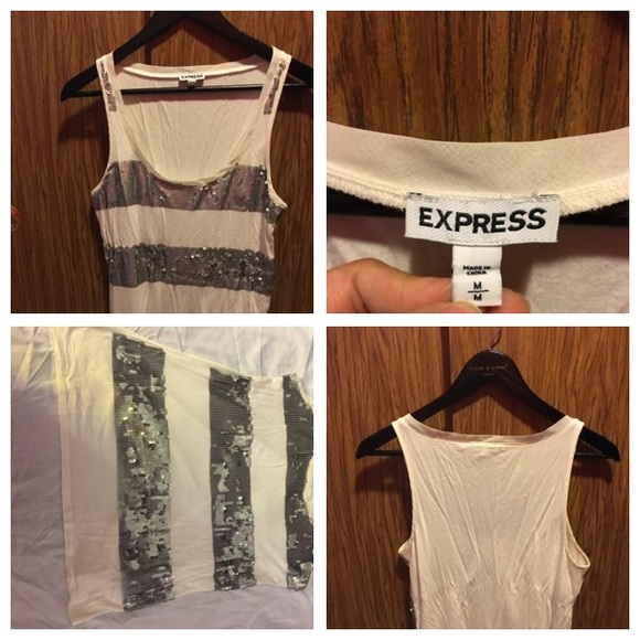 Express blouse 👚 💥MEDIUM loose!!