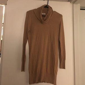 Long sleeve turtle neck