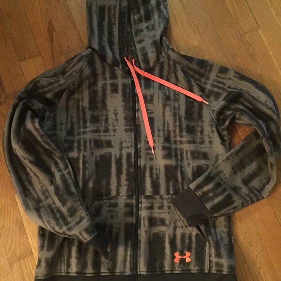Ladies medium under armour zip up