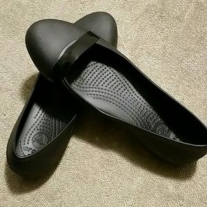 Crock Flats - Womens Sz 11