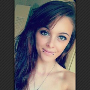 Meet your Posher, Brittany