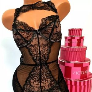 Victoria secrets garter slip