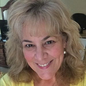 Meet your Posher, Linda