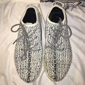 Size 8.5 (fits more like a 9) sneakers