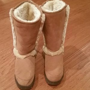 Women's UGG Boots