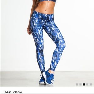 Alo Yoga leggings