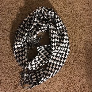 Cozy Croft&Barrow scarf