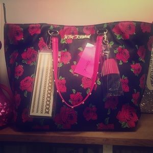 Betsey Johnson Trap Tote