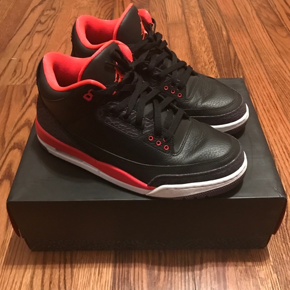AIR JORDAN 3 RETRO BLK/BRGHT CRMSN SIZE 10.5