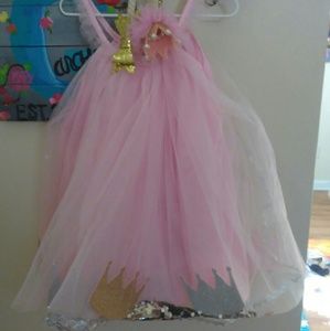 Birthday dress with headbands