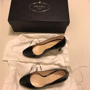 Prada patent leather "vernice" pumps