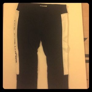 Forever 21 yoga pants size L