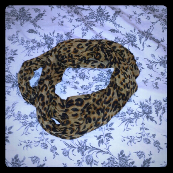 Cheetah print scarf