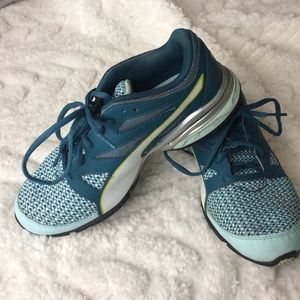 Final Price! Puma Running Trainers Sneakers Shoes