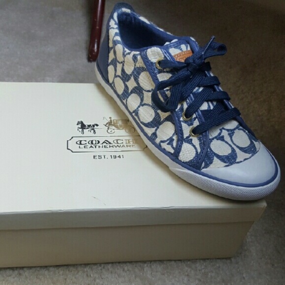 Navy and White Coach Barrett Shoes
