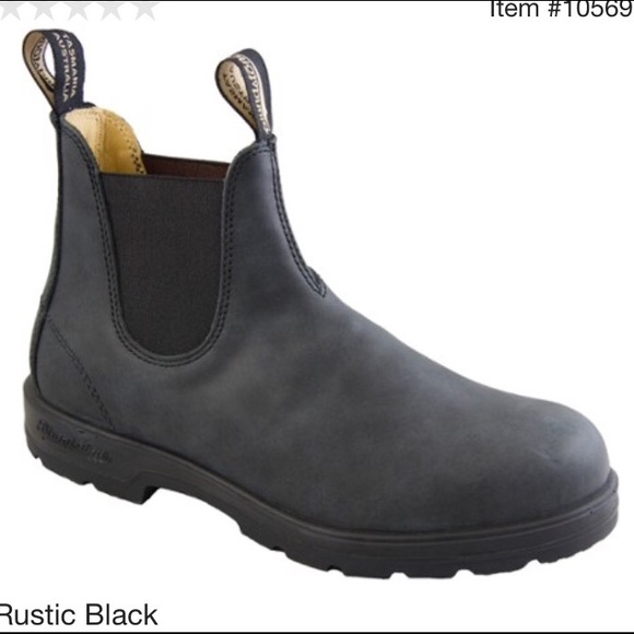 RUSTIC BLACK BLUNDSTONE BOOTS