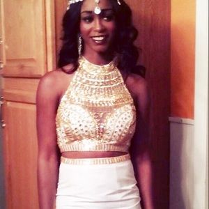 Selling my prom dress,