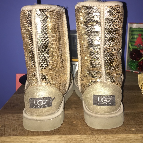 Authentic champagne sparkle UGG's