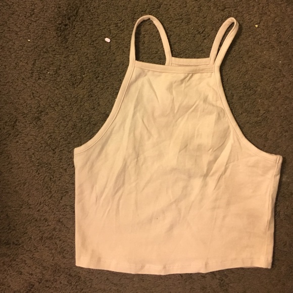 Nollie tank crop.