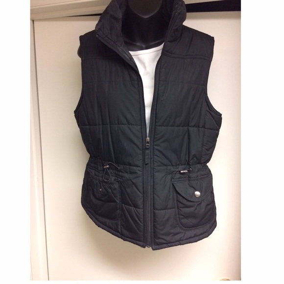 New York and Co. black vest