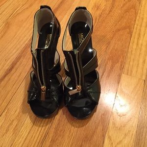 Micheal Kors sandals