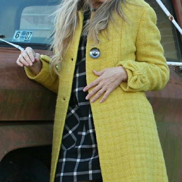 โSOLDโ - Picture 2 of 3