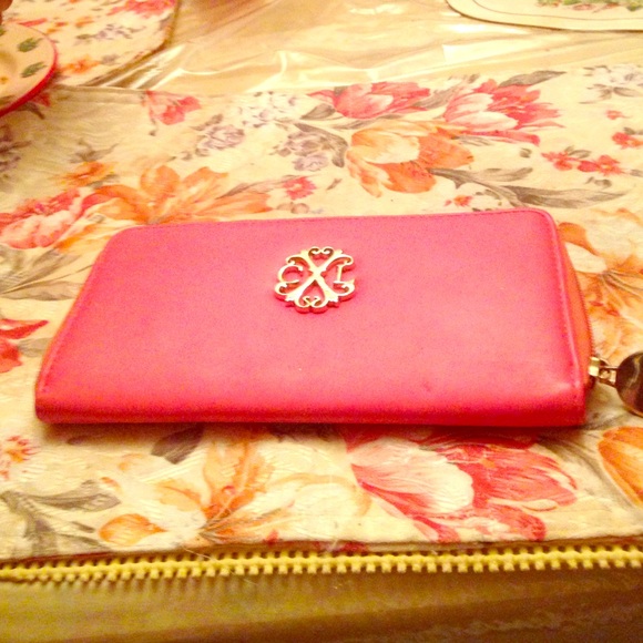 Wallet - Picture 1 of 4