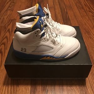 AIR JORDAN LANEY 5S WHITE/BLUE/YELLOW SZ 10.5