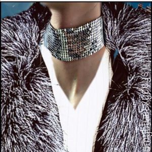 🌟Gorgeous Chainmail Choker(Sz Large)🌟